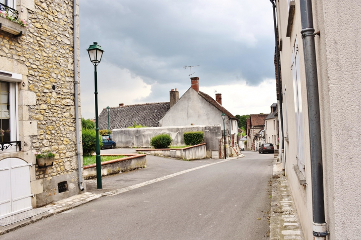 La Commune - Ouzouer-sur-Trézée