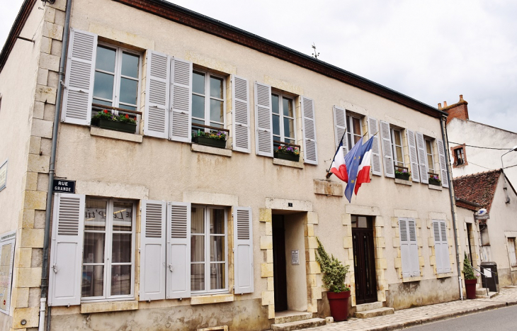 La Mairie - Ouzouer-sur-Trézée