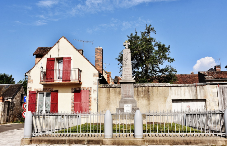 Monument-aux-Morts - Saint-Brisson-sur-Loire