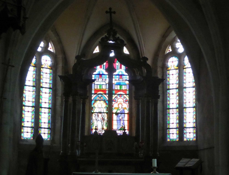 Dans l'église - Aouste