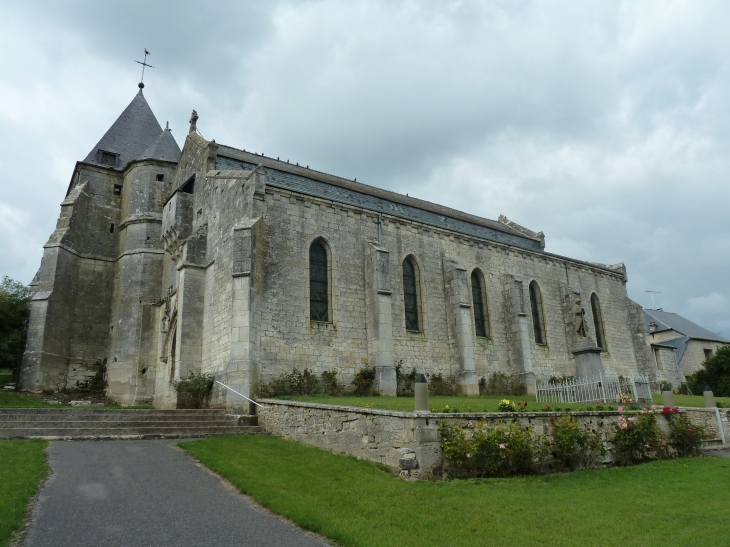 Eglise fortifiée d'Aouste