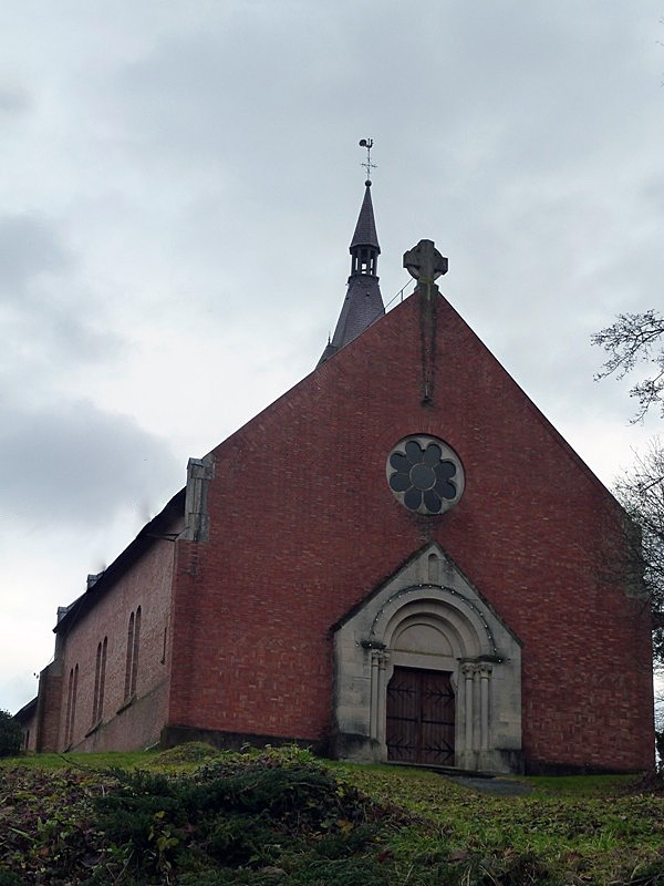 L'entrée de l'église - Autry