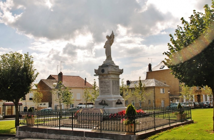 Monument aux Morts - Bazeilles