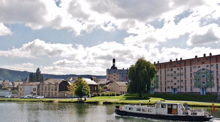 La Meuse - Bogny-sur-Meuse