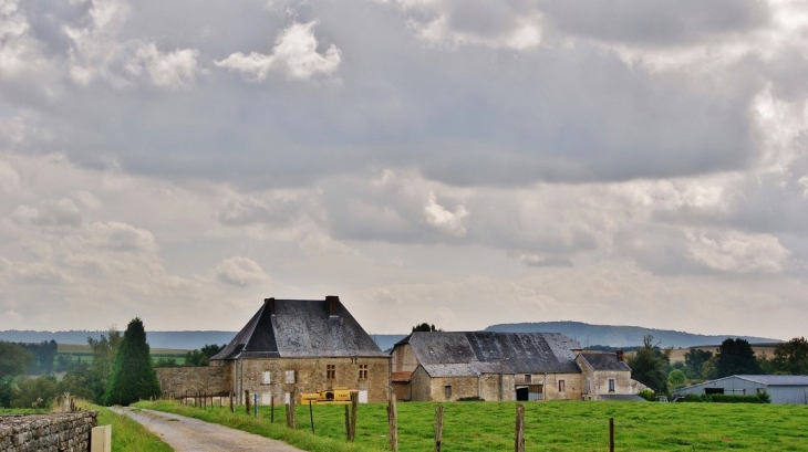  - Chémery-sur-Bar