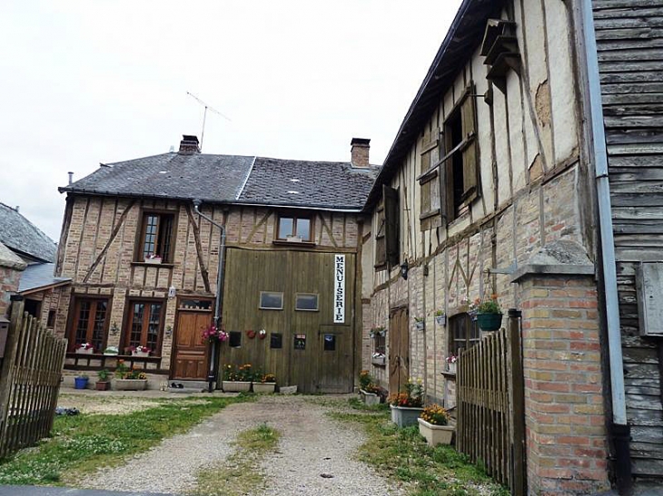 Maison du village - Condé-lès-Herpy