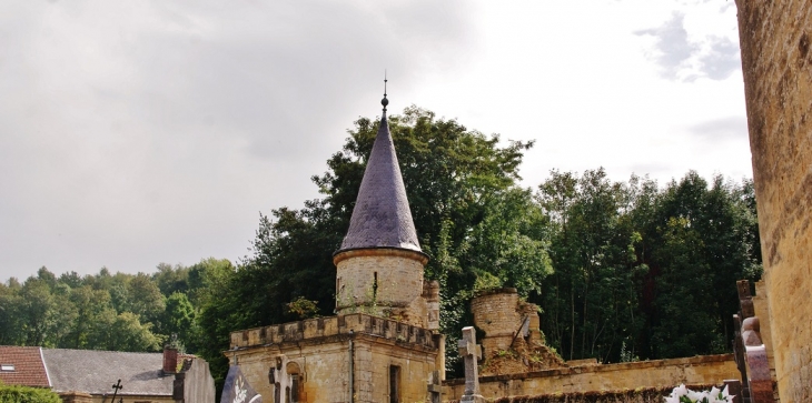 Le Château - Étrépigny