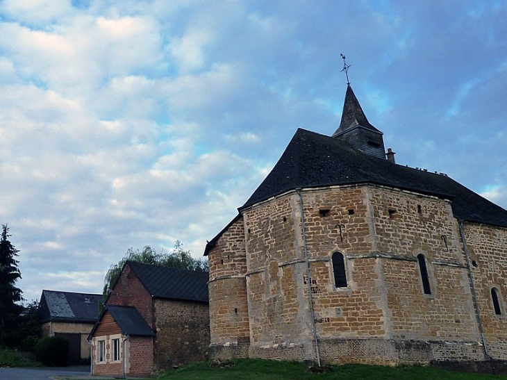 Derrière l'église - Fligny