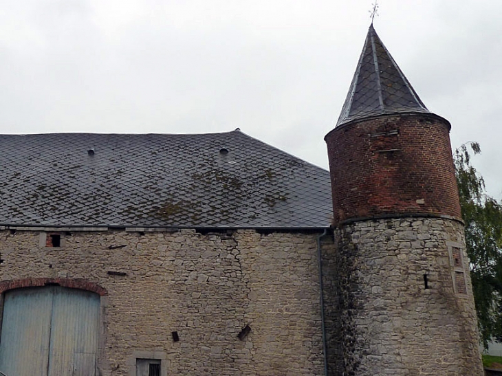 Ferme fortifiée - Foisches