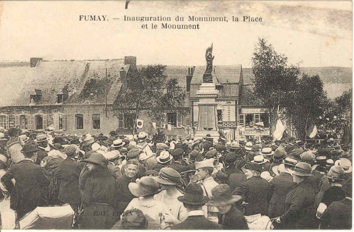 Inauguration du monument aux morts 30 juillet1922 - Fumay