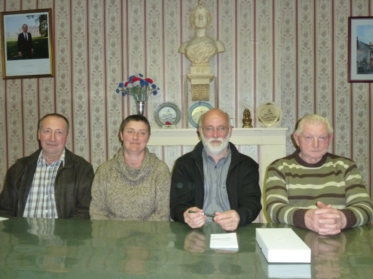 Maire-et-adjoints. Philippe Champion. Delphine Poncelet. Daniel Dupont. Rémy Menu. - Hannappes