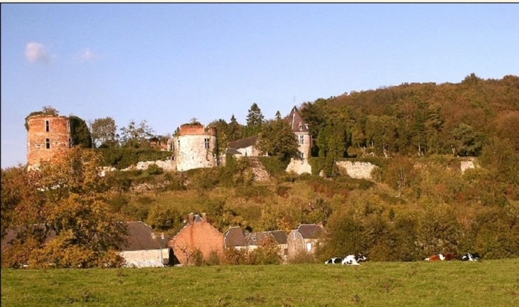 VUE DU CHATEAU - Hierges