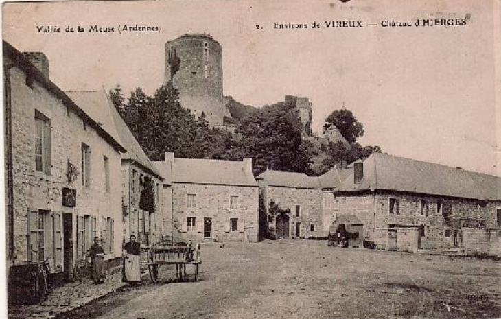 LA PLACE VERS 1900 - Hierges