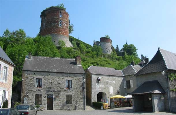 VUE DU CHATEAU - Hierges