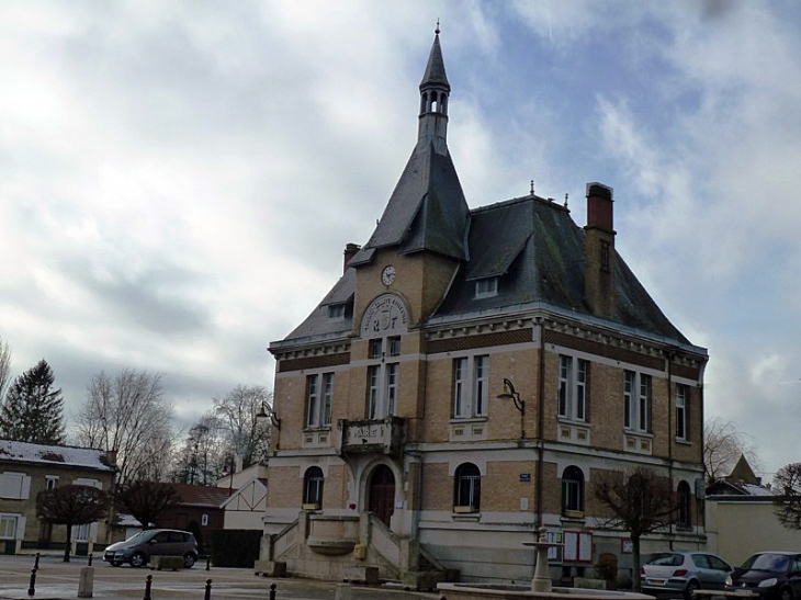 La mairie - Juniville