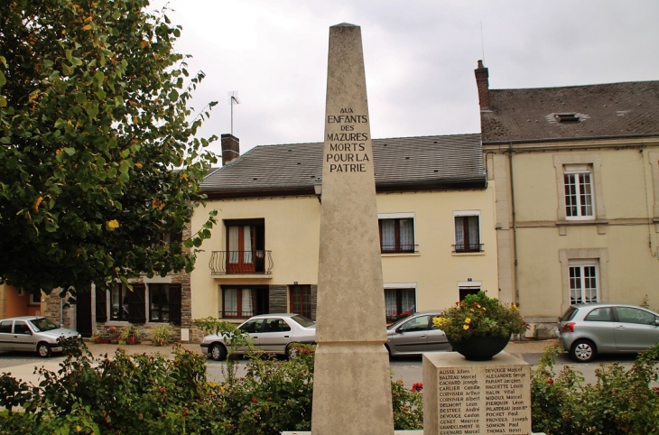 Monument aux Morts - Les Mazures