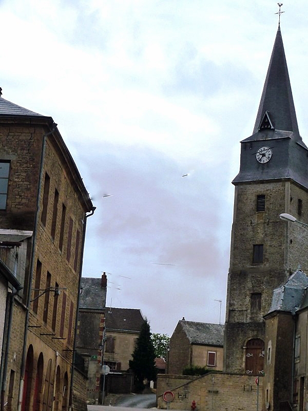 Vers l'église - Messincourt