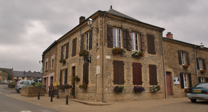 La Mairie - Montcornet