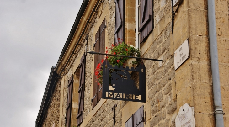 La Mairie - Montcornet