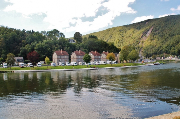 La Meuse - Monthermé