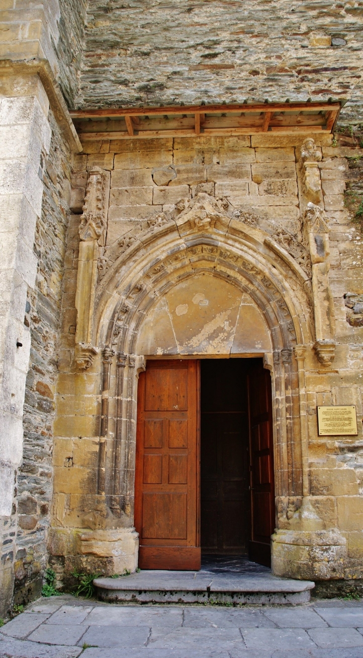 !église Saint-Léger ( 15 Em Siècle ) - Monthermé