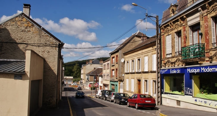  - Nouzonville