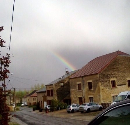 Arc-en-ciel r ue du chaud - Omicourt