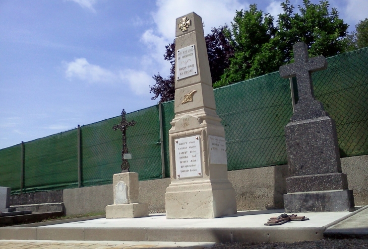 Monument après travaux 02 - Omicourt