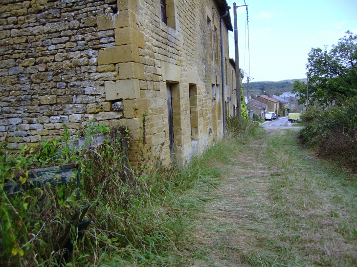 Chemin du lavoir avant travaux 03 - Omicourt