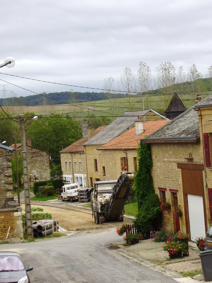 Début travaux rue de l'église  - Omicourt