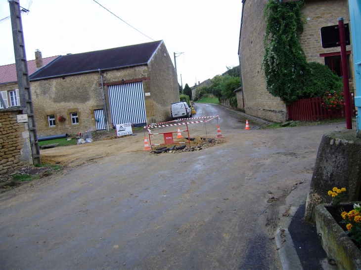 Croisement-4-rues-travaux - Omicourt