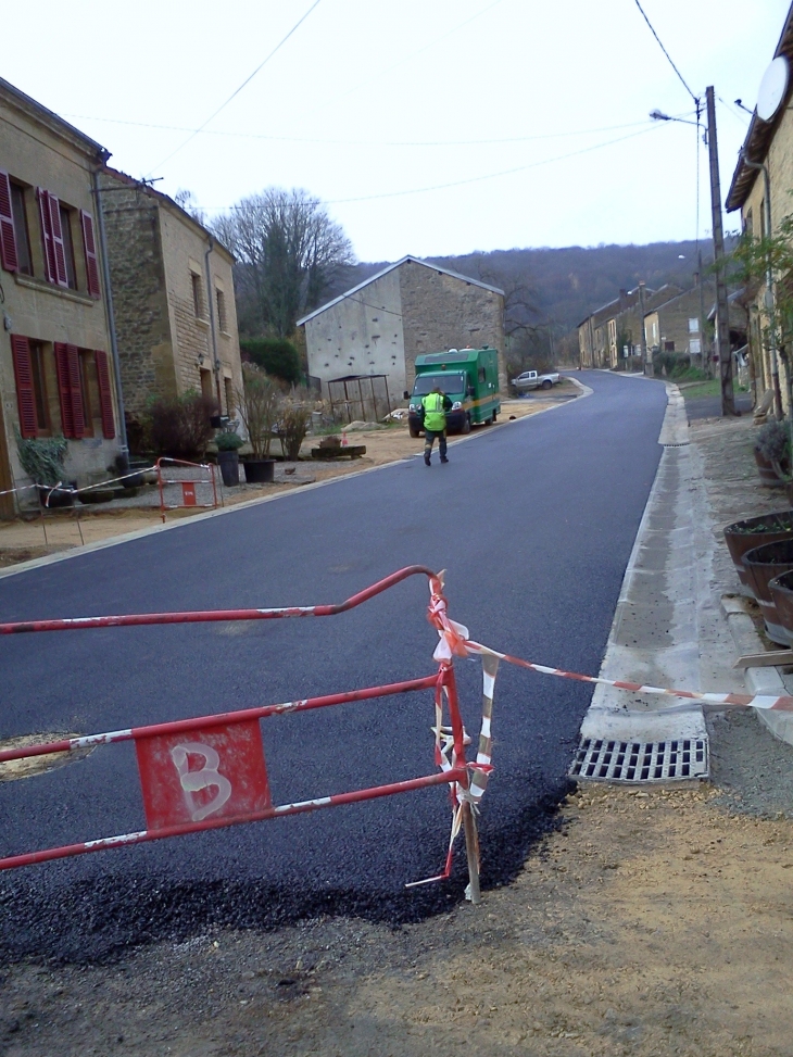 Rue du chaud  tarmac - Omicourt