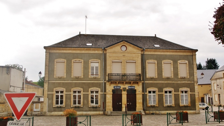 La Mairie - Pouru-Saint-Remy