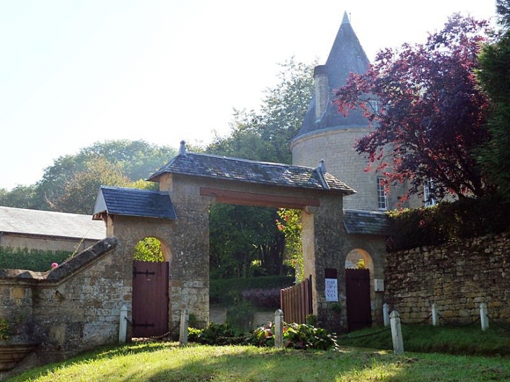 L'entrée de la maison forte - Remilly-les-Pothées