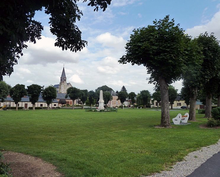 La place en herbe - Renneville