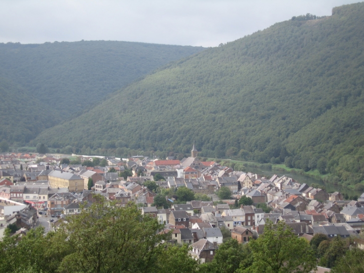 Vue de Revin du Mont Malgré Tout