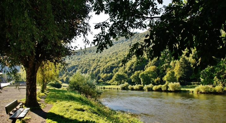 La Meuse - Revin