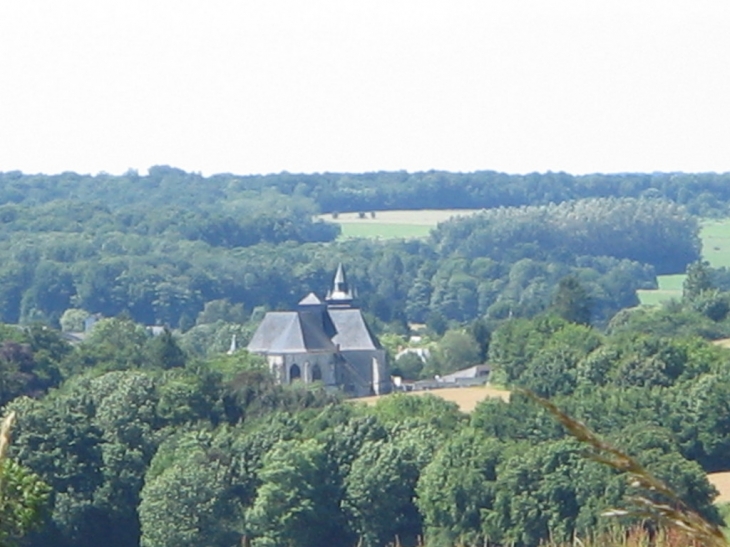 Clocher vu de la route de l'hopital - Rumigny