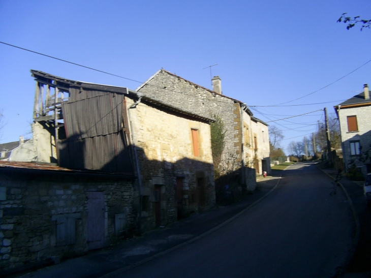 La grange( rue tabure) - Vendresse