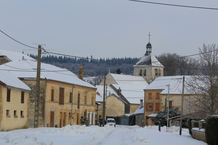 Route de la gare sous la neige - Vendresse