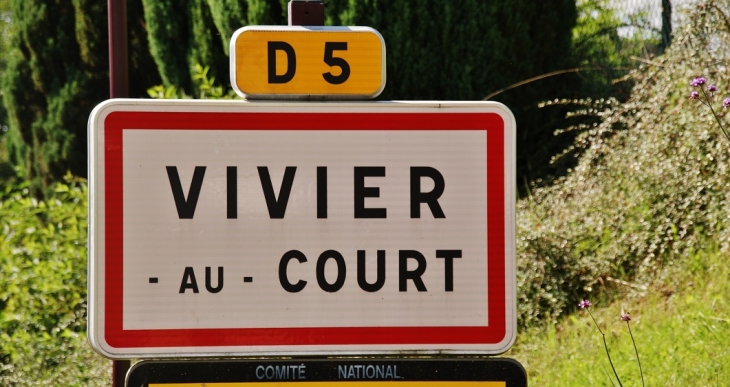  - Vivier-au-Court