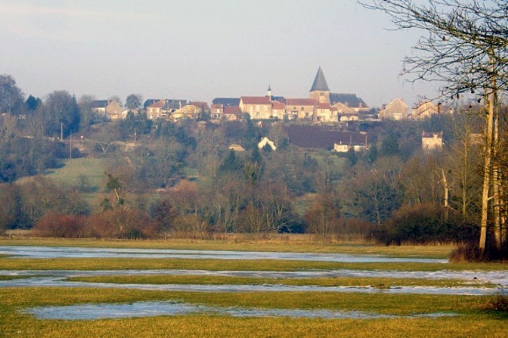 Vue sur le village en hiver - Voncq