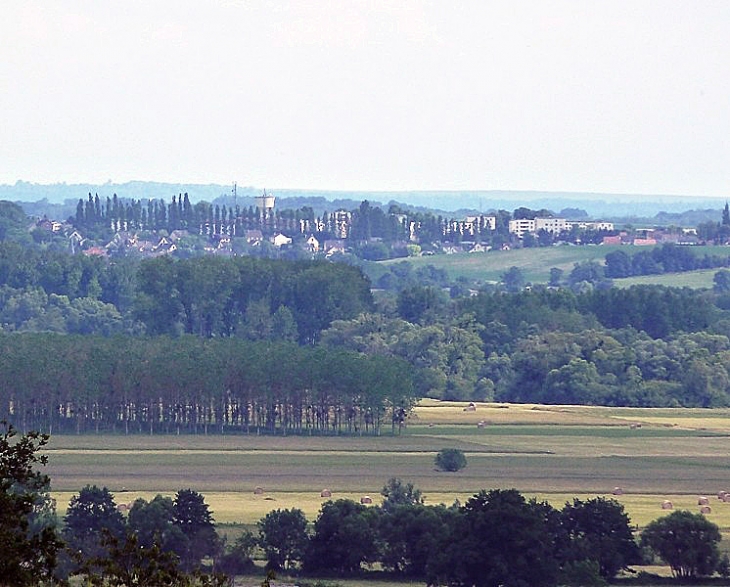 La ville vue de loin - Vouziers