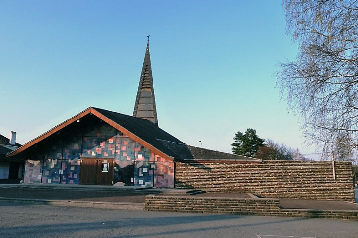 L'église moderne - Warcq