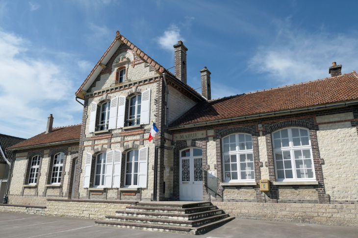 La mairie - Allibaudières