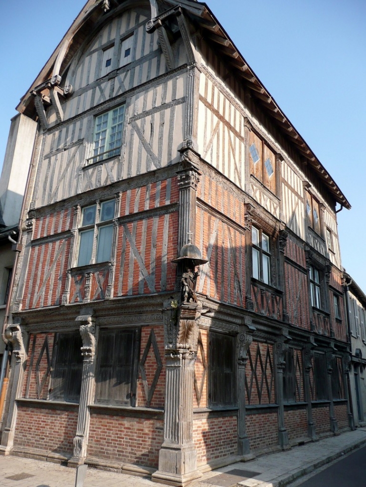 Maison renaissance - Bar-sur-Seine