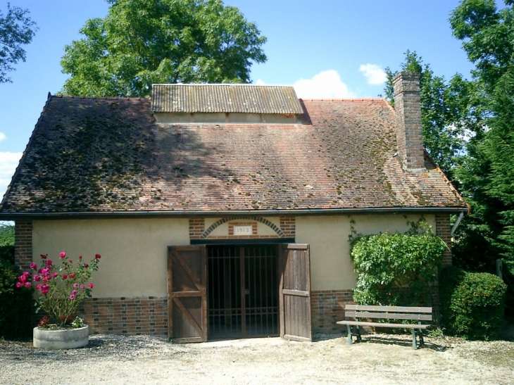 Lavoir rue de l'abreuvoir - Davrey