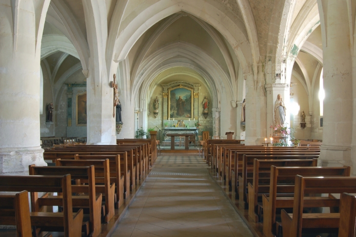 Intérieur de l\'église - Estissac