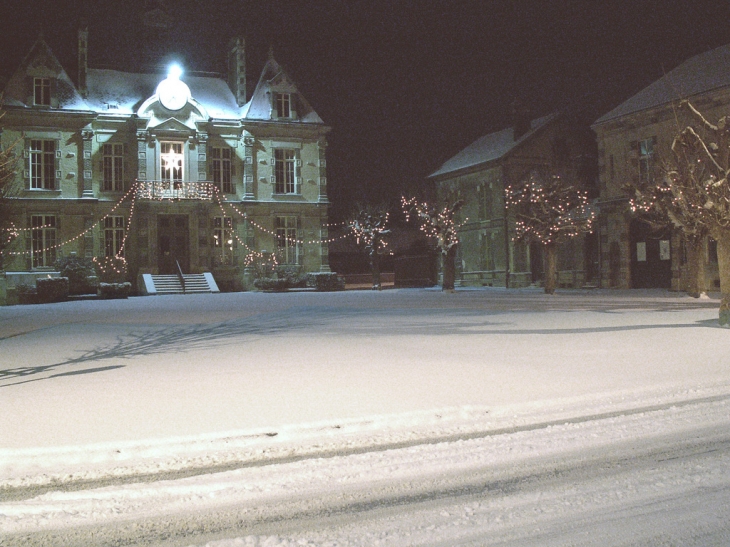 La mairie - Estissac