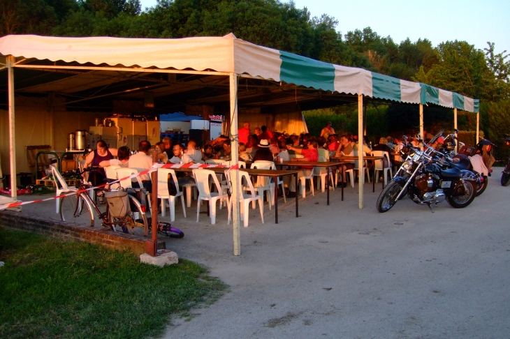 Vide grenier - Ferreux-Quincey